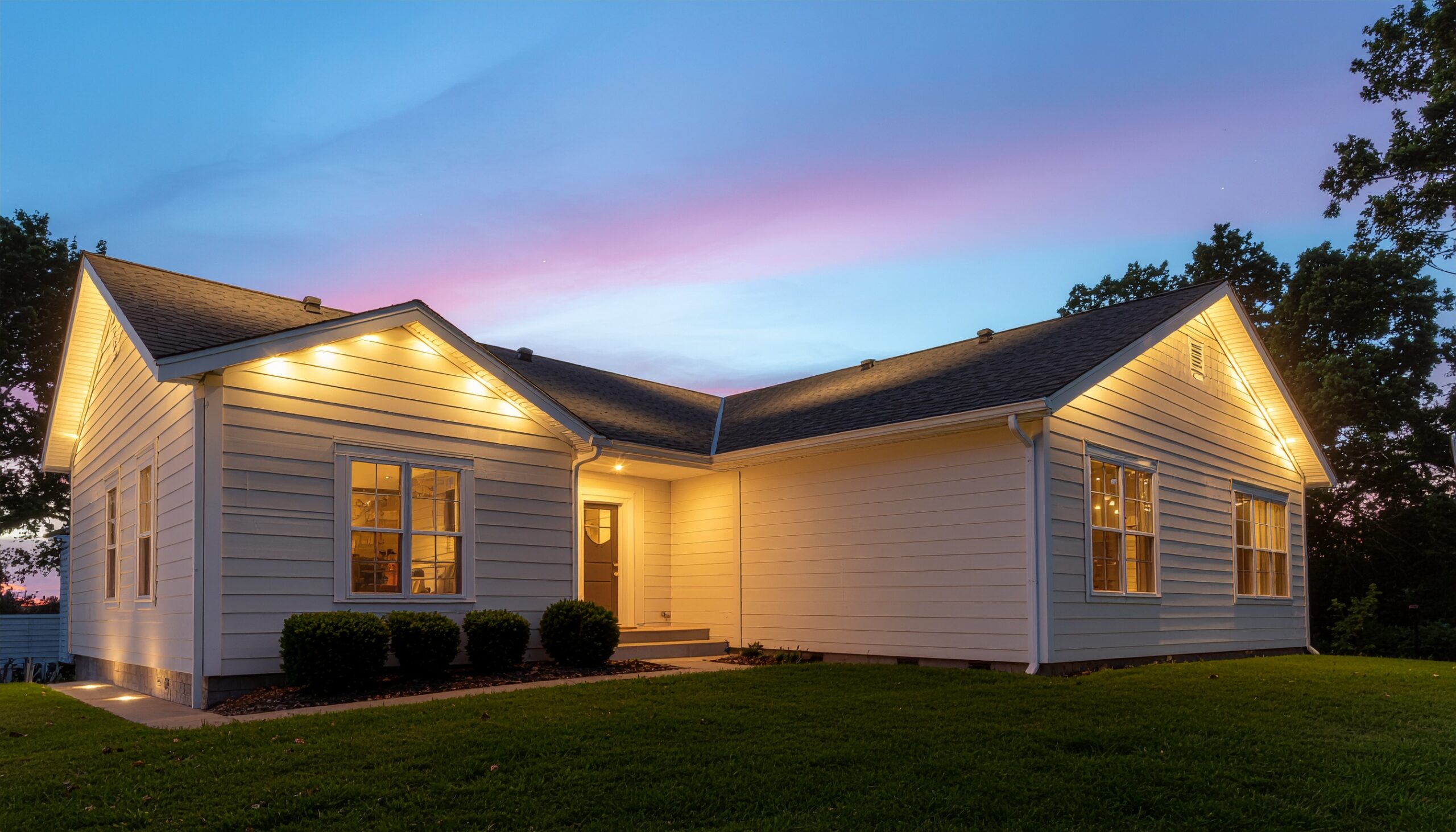 permanent-outdoor-lighting-mission-ks